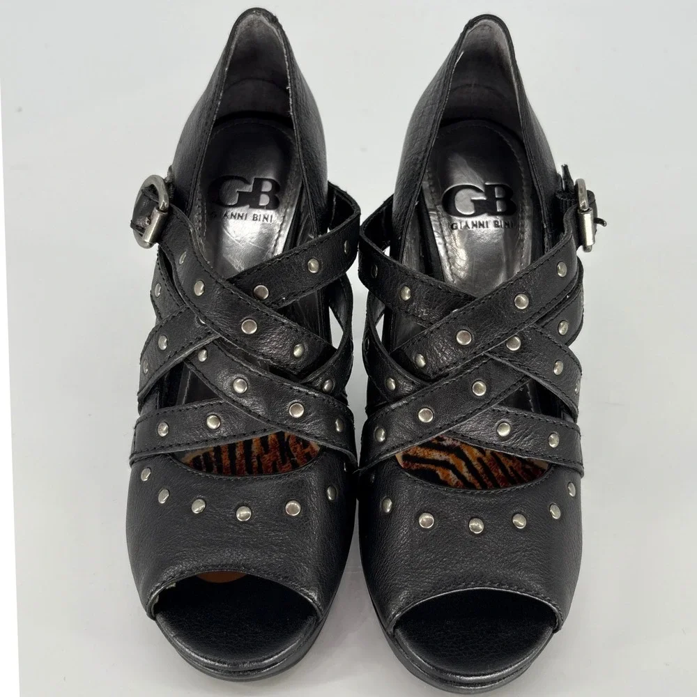Gianni Bini Black Studded Strappy Peep Toe Platform Heels Size 6.5 Goth Biker
